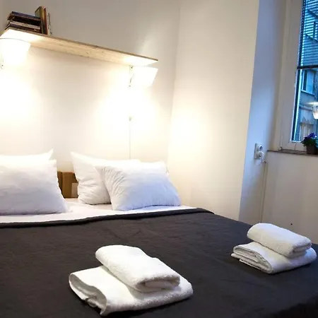 Atelier 12, Feeling Like An Artist! Promo Price Apartment